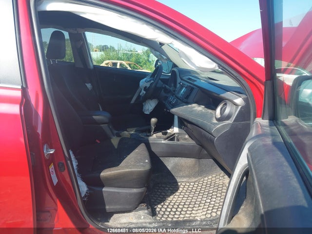 Toyota RAV4 LE 2016 2T3BFREV5GW504940 Image 5