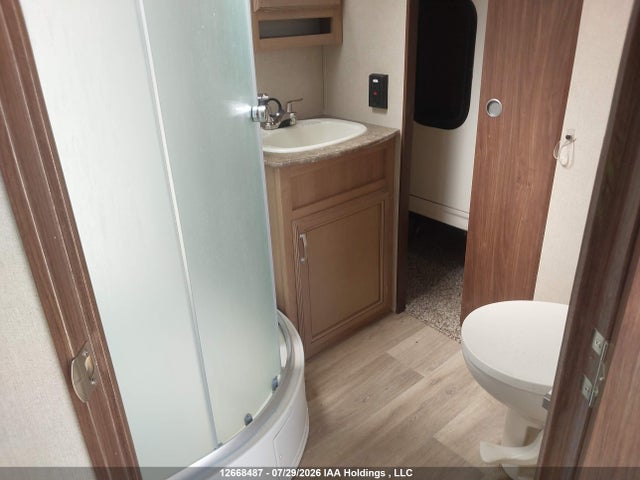 Keystone Other 2018 4YDT28724JP950008 Image 13