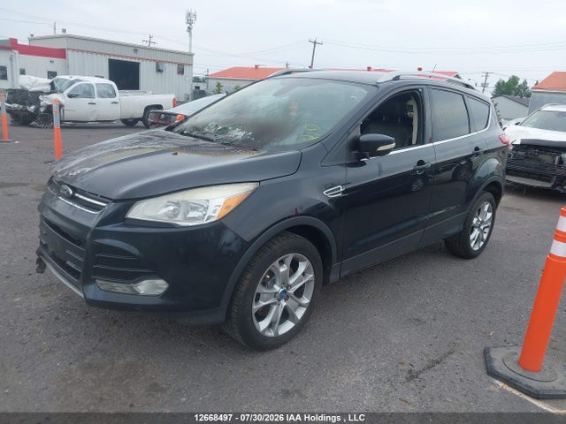 Ford Escape Titanium 2014 1FMCU9J95EUA47877 Image 2