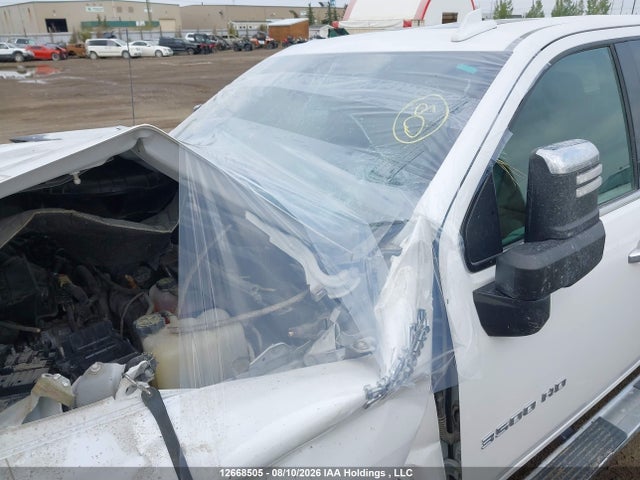 2020 Chevrolet Silverado K3500 High Country მანქანა იყიდება აუქციონზე, vin: 1GC4YVEY7LF109806, აუქციონის ნომერი: 12668505