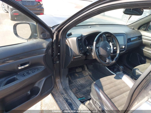 Продаж на аукціоні авто 2020 Mitsubishi Outlander Limited Edition/se/sel, vin: JA4JZ3AX7LZ615422, номер лоту: 12668507