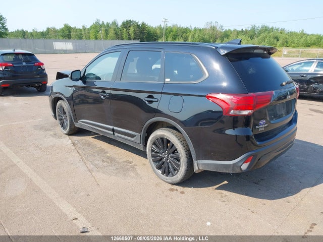 Продаж на аукціоні авто 2020 Mitsubishi Outlander Limited Edition/se/sel, vin: JA4JZ3AX7LZ615422, номер лоту: 12668507