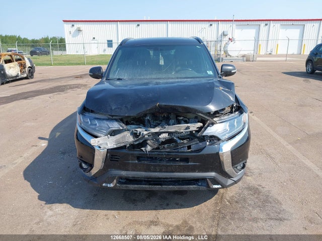 Продаж на аукціоні авто 2020 Mitsubishi Outlander Limited Edition/se/sel, vin: JA4JZ3AX7LZ615422, номер лоту: 12668507