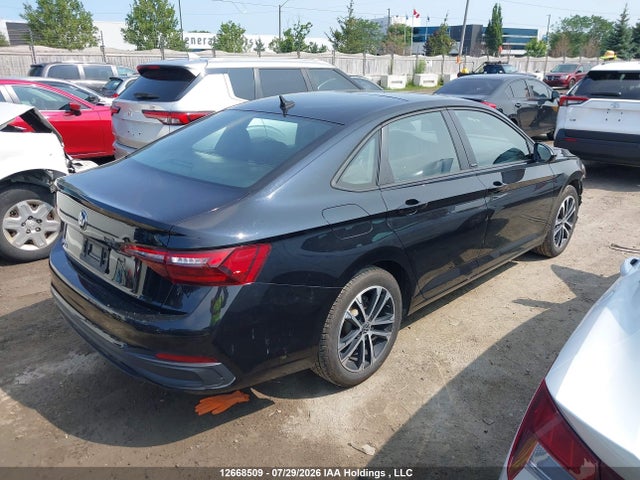 2024 Volkswagen Jetta Comfortline მანქანა იყიდება აუქციონზე, vin: 3VWSM7BU4RM062952, აუქციონის ნომერი: 12668509