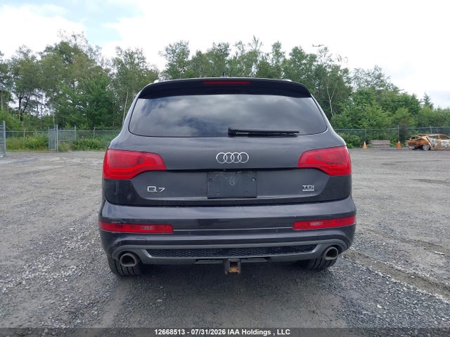 2015 Audi Q7 Tdi/prestige მანქანა იყიდება აუქციონზე, vin: WA1WMCFE0FD005343, აუქციონის ნომერი: 12668513