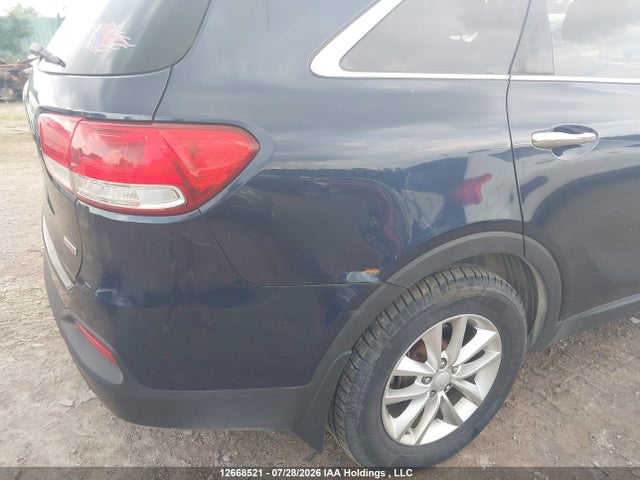 Продажа на аукционе авто 2016 Kia Sorento Lx/l, vin: 5XYPGDA15GG127954, номер лота: 12668521