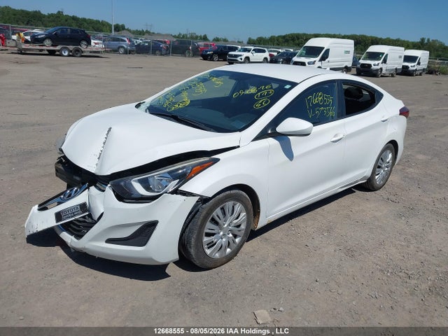5NPDH4AE9FH573566 Hyundai Elantra Se/sport/limited