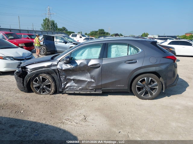 2021 Lexus Ux 250h მანქანა იყიდება აუქციონზე, vin: JTHP9JBHXM2042732, აუქციონის ნომერი: 12668565