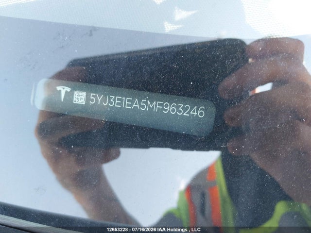 Продажа на аукционе авто 2021 Tesla Model 3 Standard Range/standard Range Plus, vin: 5YJ3E1EA5MF963246, номер лота: 12653228