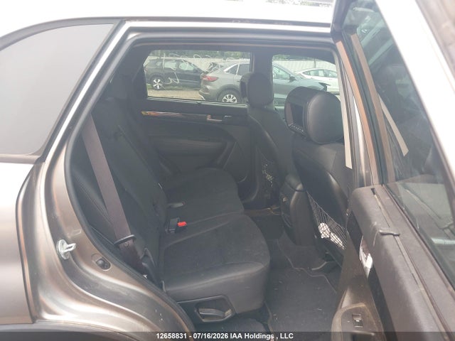 KIA SORENTO LX 2015 5XYKTCA66FG605860 Image 8