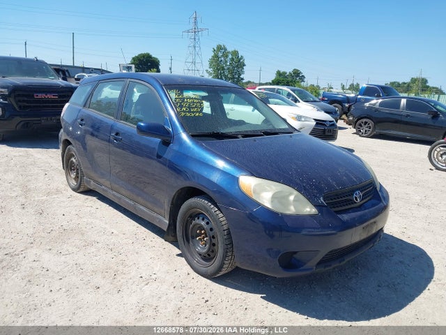 Auction sale of the 2005 Toyota Matrix, vin: 2T1KR32E35C923739, lot number: 12668578