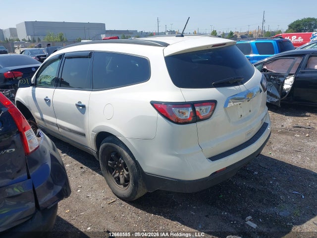Chevrolet Traverse Ls 2015 1GNKRFED3FJ330044 Image 3