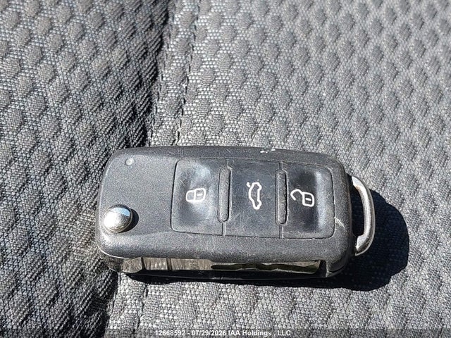 2015 Volkswagen Jetta 2.0 Tdi Comfortline მანქანა იყიდება აუქციონზე, vin: 3VWDA7AJ0FM224645, აუქციონის ნომერი: 12668592
