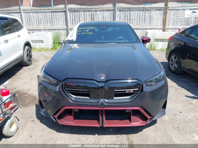 BMW M5 2025 WBS83FK00SCT09956 Image 12