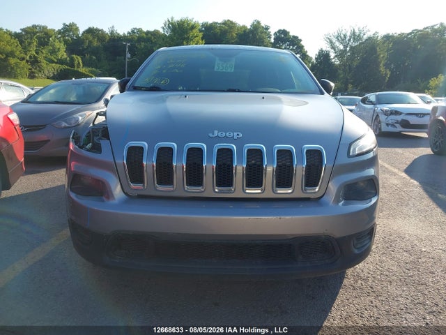 1C4PJMAB1GW170748 Jeep Cherokee Sport