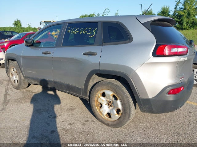 1C4PJMAB1GW170748 Jeep Cherokee Sport