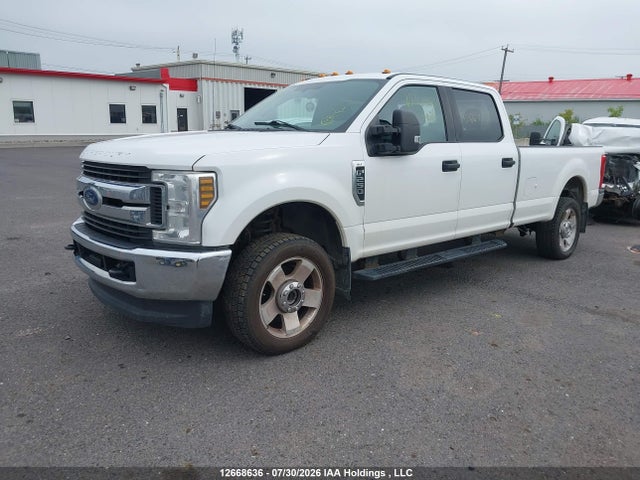 Ford F-250 Xlt 2019 1FT7W2B67KEC64459 Image 2