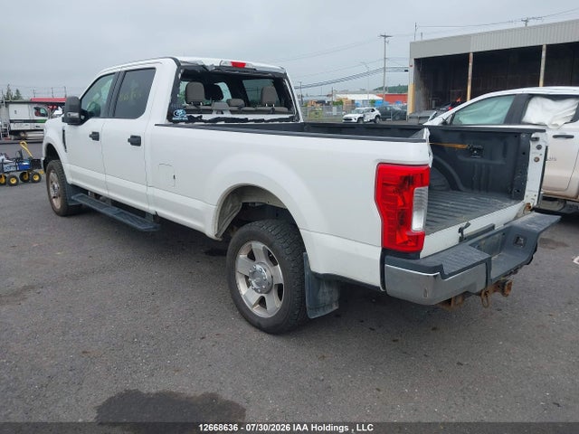 Ford F-250 Xlt 2019 1FT7W2B67KEC64459 Image 3