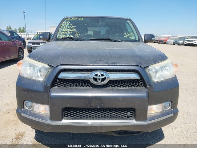 2013 Toyota 4runner Sr5 V6 მანქანა იყიდება აუქციონზე, vin: JTEBU5JR6D5142591, აუქციონის ნომერი: 12668648