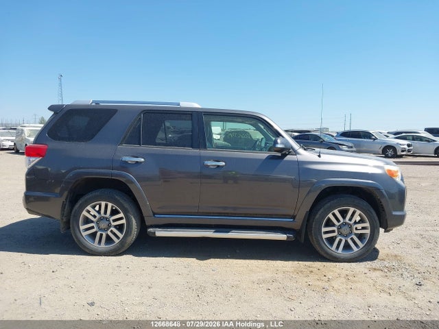 2013 Toyota 4runner Sr5 V6 მანქანა იყიდება აუქციონზე, vin: JTEBU5JR6D5142591, აუქციონის ნომერი: 12668648