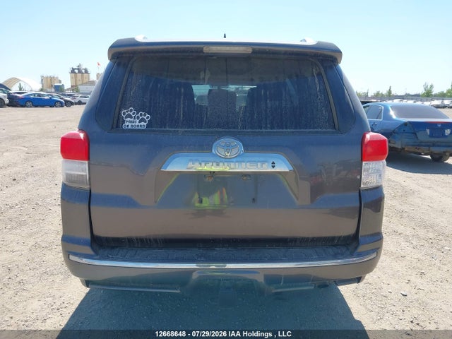2013 Toyota 4runner Sr5 V6 მანქანა იყიდება აუქციონზე, vin: JTEBU5JR6D5142591, აუქციონის ნომერი: 12668648