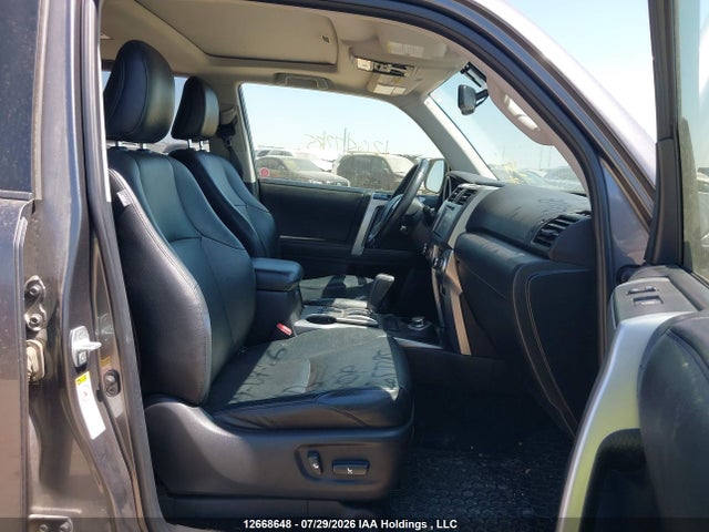2013 Toyota 4runner Sr5 V6 მანქანა იყიდება აუქციონზე, vin: JTEBU5JR6D5142591, აუქციონის ნომერი: 12668648