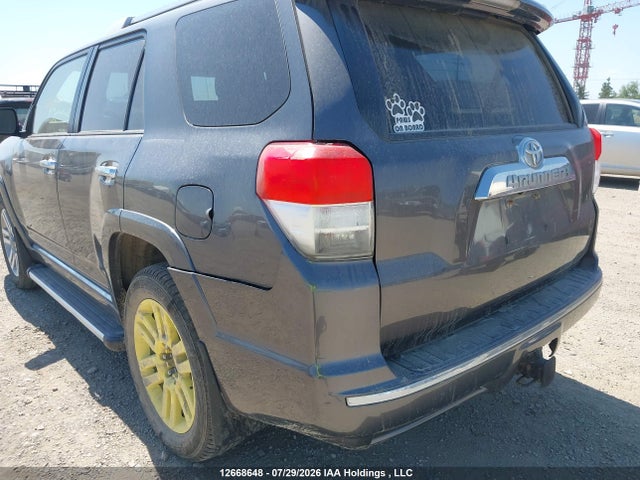 2013 Toyota 4runner Sr5 V6 მანქანა იყიდება აუქციონზე, vin: JTEBU5JR6D5142591, აუქციონის ნომერი: 12668648