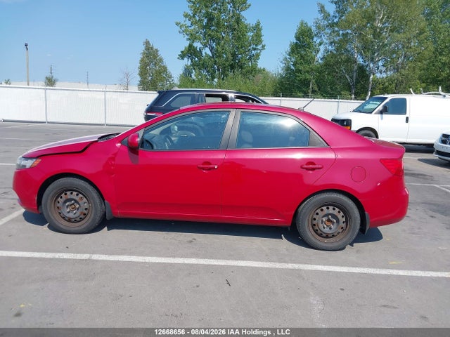 2013 Kia Forte მანქანა იყიდება აუქციონზე, vin: KNAFT4A23D5659950, აუქციონის ნომერი: 12668656
