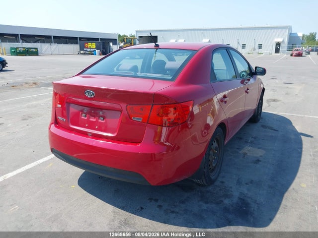 2013 Kia Forte მანქანა იყიდება აუქციონზე, vin: KNAFT4A23D5659950, აუქციონის ნომერი: 12668656