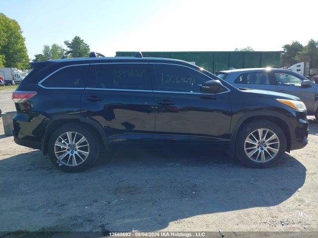 2016 Toyota Highlander Xle მანქანა იყიდება აუქციონზე, vin: 5TDJKRFH1GS501714, აუქციონის ნომერი: 12668693