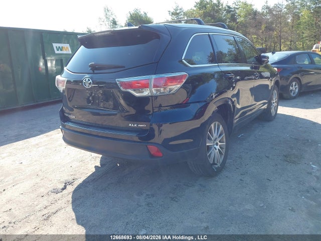 2016 Toyota Highlander Xle მანქანა იყიდება აუქციონზე, vin: 5TDJKRFH1GS501714, აუქციონის ნომერი: 12668693