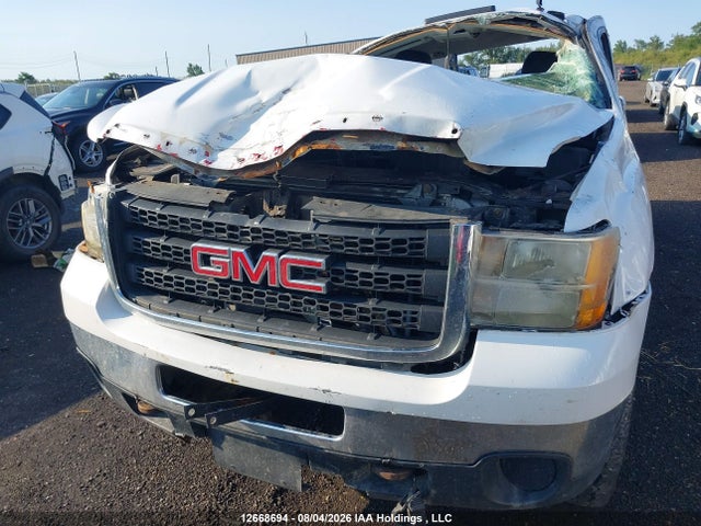 2007 Gmc Sierra K2500 Heavy Duty მანქანა იყიდება აუქციონზე, vin: 1GTHK24657E553750, აუქციონის ნომერი: 12668694