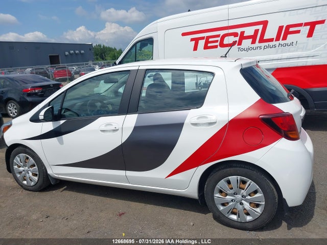 12668695 :رقم المزاد ، VNKKTUD31HA085388 vin ، 2017 Toyota Yaris Le مزاد بيع