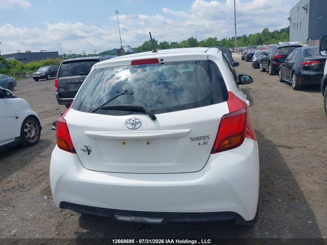 12668695 :رقم المزاد ، VNKKTUD31HA085388 vin ، 2017 Toyota Yaris Le مزاد بيع