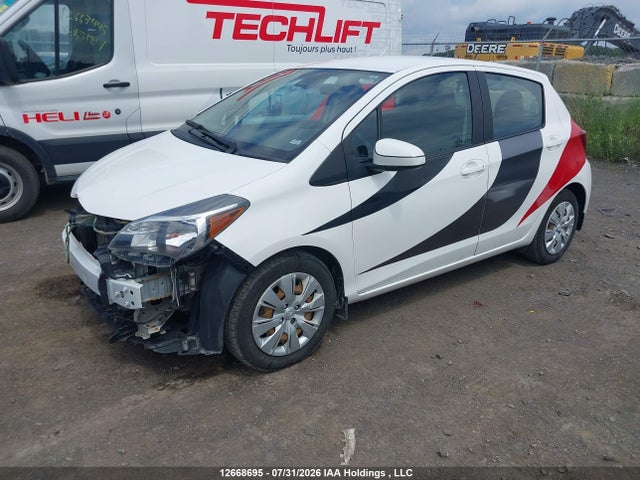 12668695 :رقم المزاد ، VNKKTUD31HA085388 vin ، 2017 Toyota Yaris Le مزاد بيع