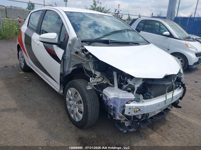 12668695 :رقم المزاد ، VNKKTUD31HA085388 vin ، 2017 Toyota Yaris Le مزاد بيع
