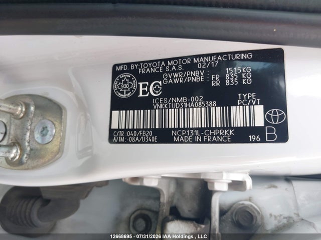 12668695 :رقم المزاد ، VNKKTUD31HA085388 vin ، 2017 Toyota Yaris Le مزاد بيع
