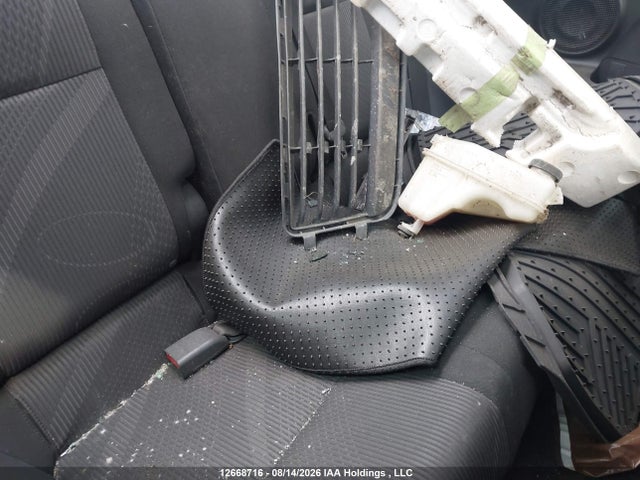 12668716 :رقم المزاد ، JTKJF5C71B3014797 vin ، 2011 Toyota Scion Tc مزاد بيع