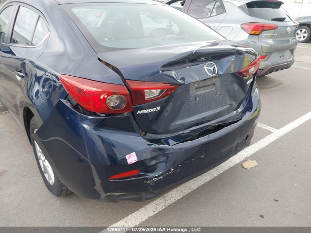 2018 Mazda 3 Gs მანქანა იყიდება აუქციონზე, vin: 3MZBN1V7XJM239413, აუქციონის ნომერი: 12668717