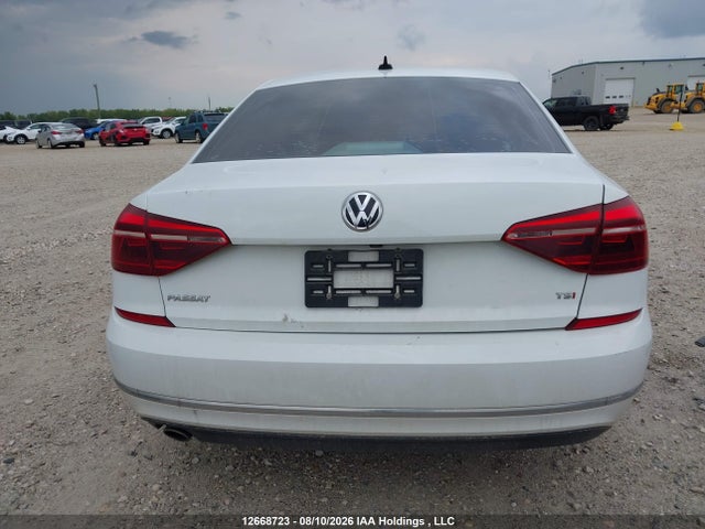 Продажа на аукционе авто 2018 Volkswagen Passat S/r-line, vin: 1VWAA7A37JC030743, номер лота: 12668723
