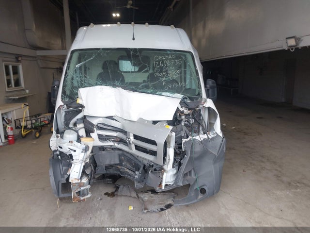 12668735 :رقم المزاد ، 3C6TRVDG5FE515834 vin ، 2015 Ram Promaster 2500 2500 High مزاد بيع