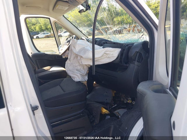 12668735 :رقم المزاد ، 3C6TRVDG5FE515834 vin ، 2015 Ram Promaster 2500 2500 High مزاد بيع
