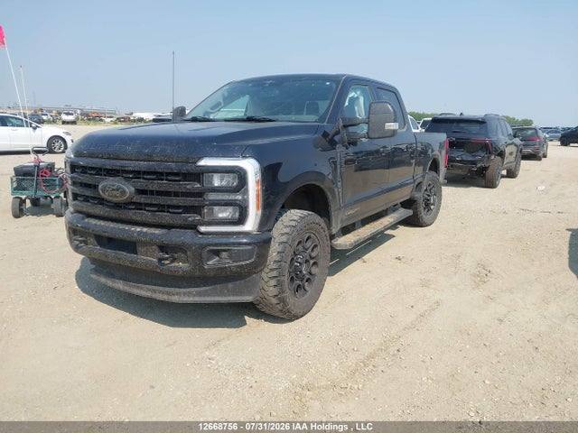 Ford F350 Super Duty 2023 1FT8W3BT8PEE01271 Image 2