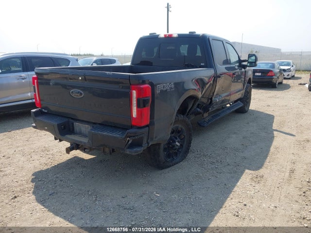 Ford F350 Super Duty 2023 1FT8W3BT8PEE01271 Image 4