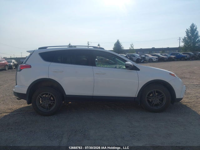 Toyota RAV4 LE 2017 2T3BFREV9HW550045 Image 14
