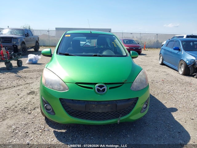 12668765 :رقم المزاد ، JM1DE1HZ8B0106355 vin ، 2011 Mazda Mazda2 مزاد بيع