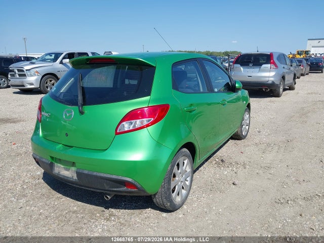 12668765 :رقم المزاد ، JM1DE1HZ8B0106355 vin ، 2011 Mazda Mazda2 مزاد بيع