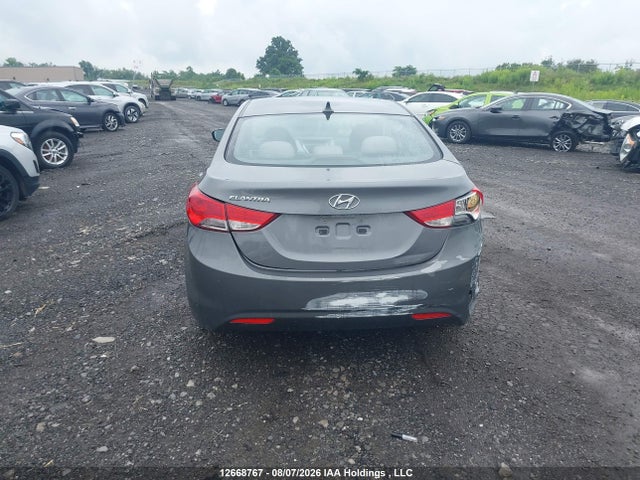 2012 Hyundai Elantra Gls/limited მანქანა იყიდება აუქციონზე, vin: 5NPDH4AE7CH079959, აუქციონის ნომერი: 12668767