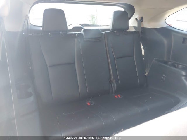Продажа на аукционе авто 2021 Toyota Highlander, vin: 5TDDBRCH9MS032188, номер лота: 12668771