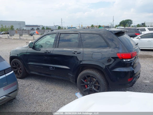 1C4RJFDJ1JC384557 Jeep Grand Cherokee Srt